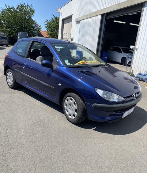 Peugeot 206 Peugeot 206 3 portes 1.1I 8V 60