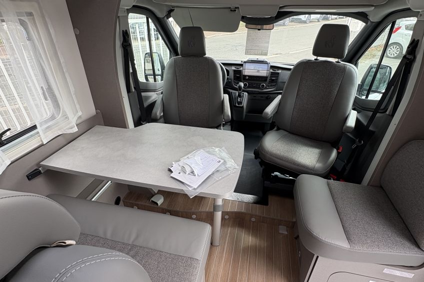 Ford ETRUSCO ETRUSCO V 6.6 SF